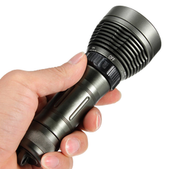 FREETOO® Waterproof 1800 Lumens XM-L T6 LED 8 Switch Mode Diving Light Adjustable Focus Range